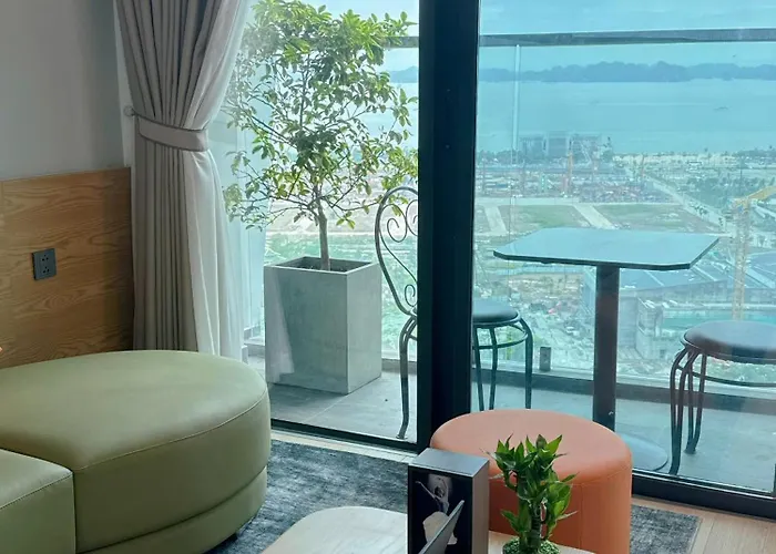 Ho The Trung Tam Apartamento